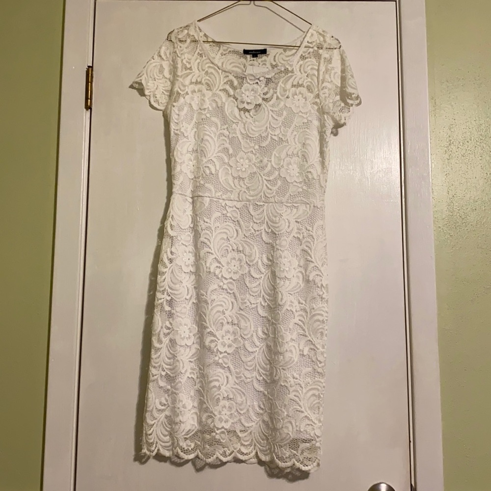 Lace white midi dress